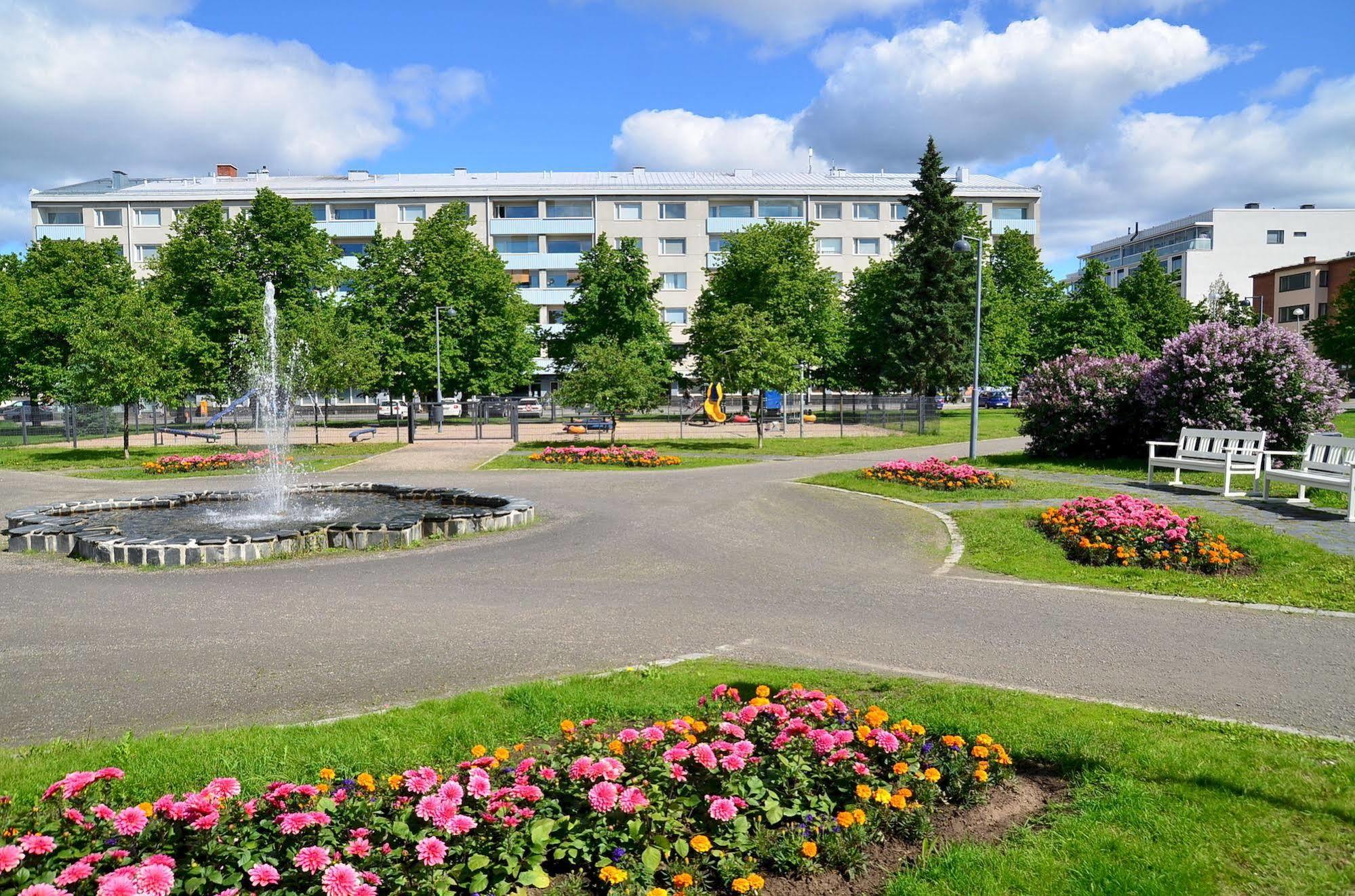 Oulu Hotelli Apartments Exterior photo